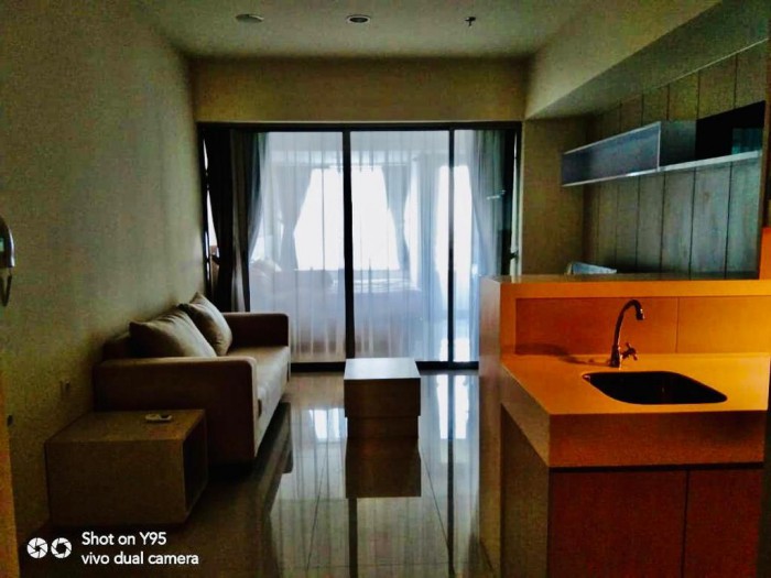 Unit 1 BR Fully Furnished Disewakan Apartemen Orange County Lippo Cikarang